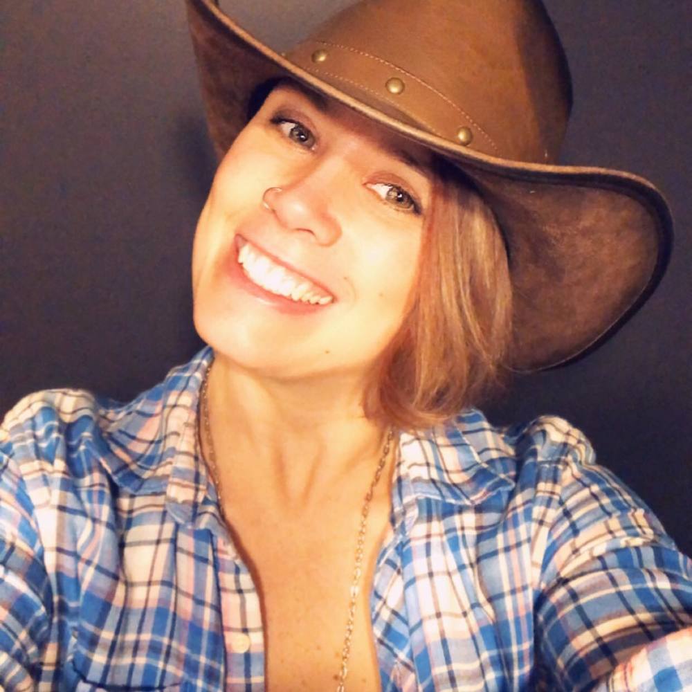 Meet your Posher, Kimberly